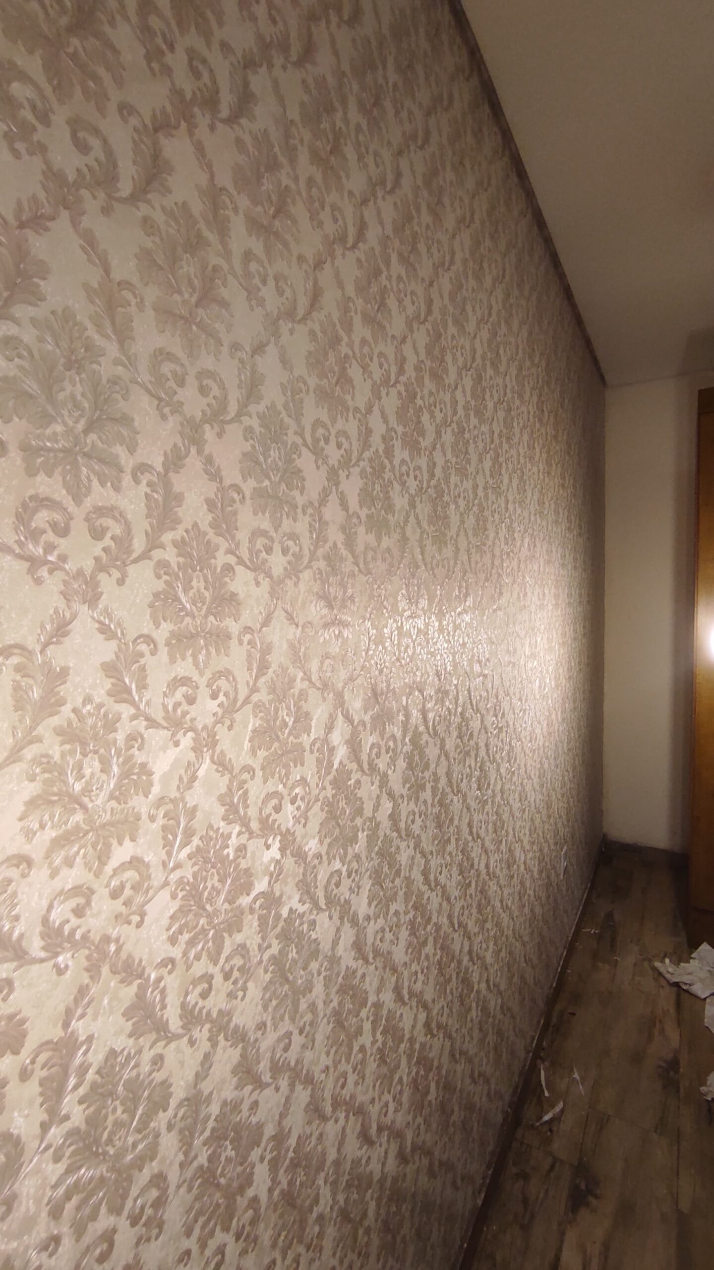 Papel de Parede Vinílico Damask Champagne com Bege - Imagem 3